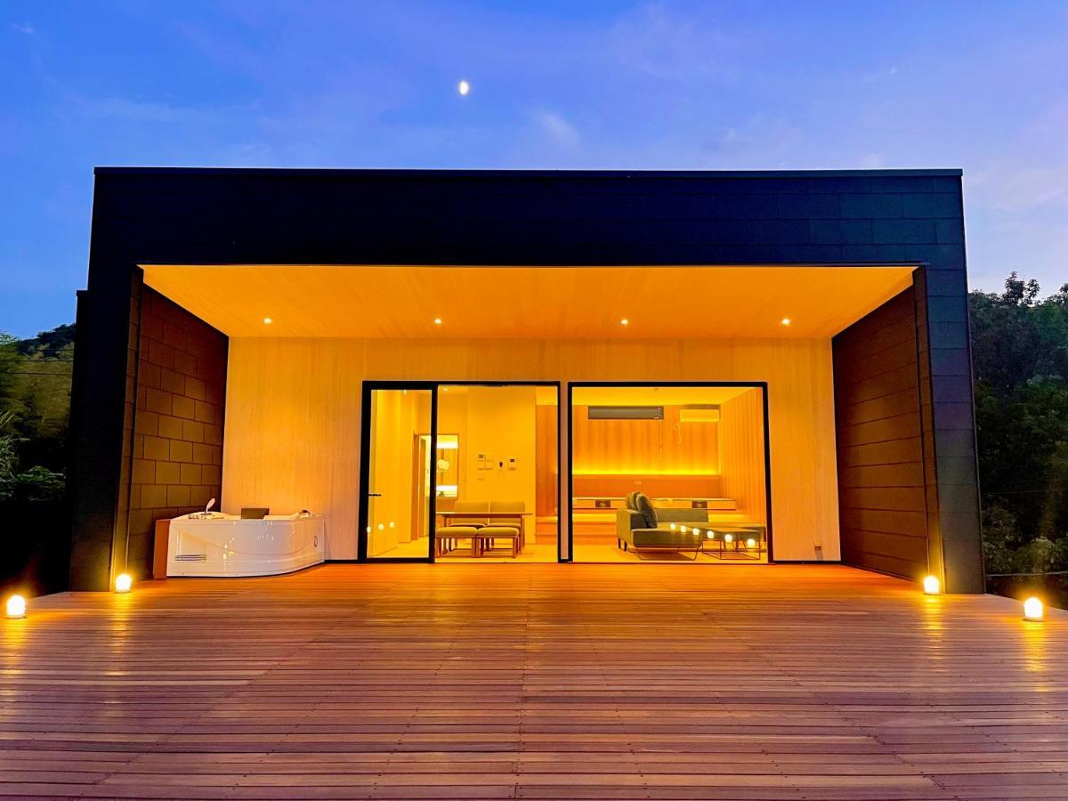 Seto Clas Aji The Seaside Hills Resort Takamatsu Exterior photo